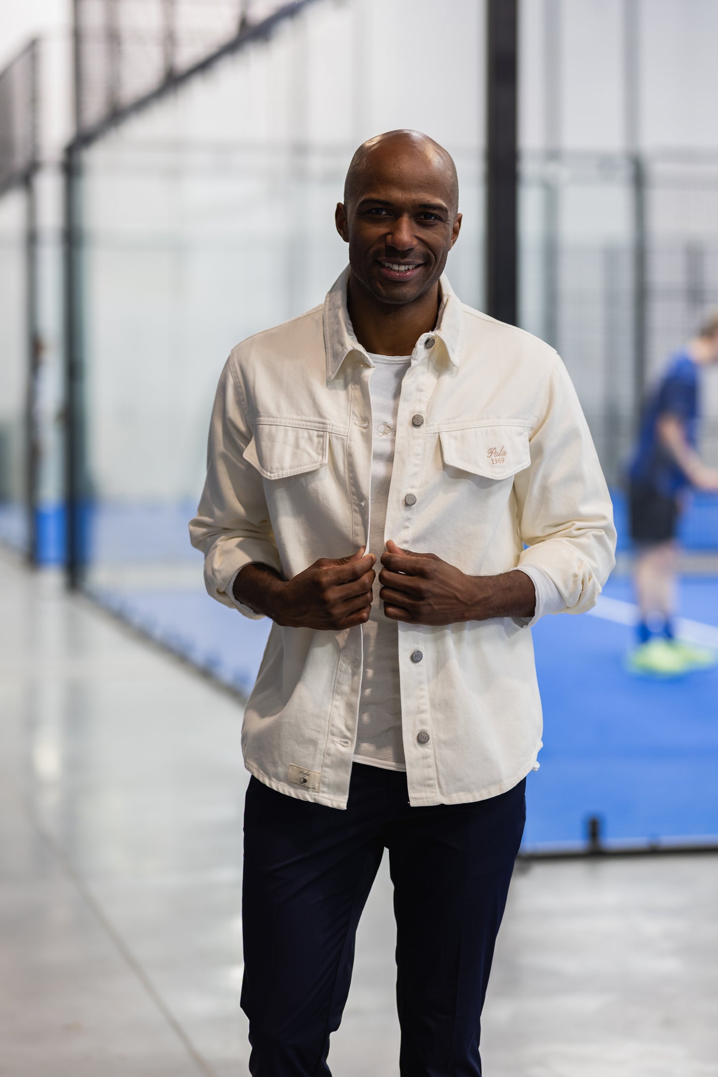 Veste sur chemise jeans