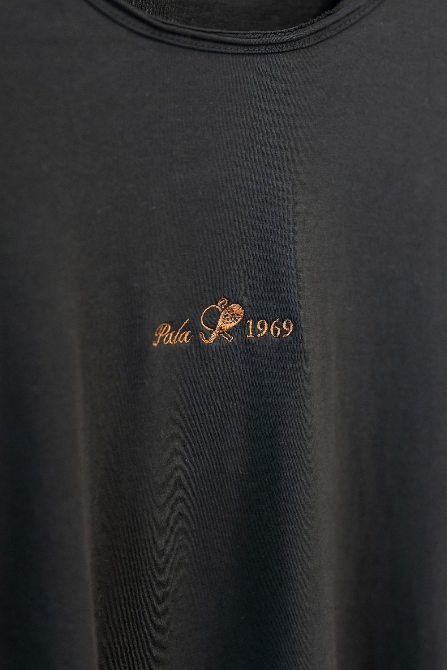 T-shirt noir manche longue